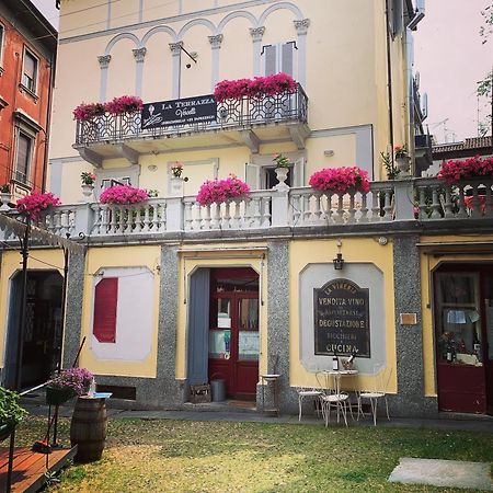La Terrazza Vercelli Bed & Charme Exterior photo
